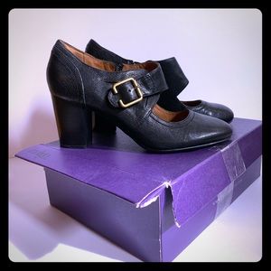 Indigo By Clarks Leather Mary Janes